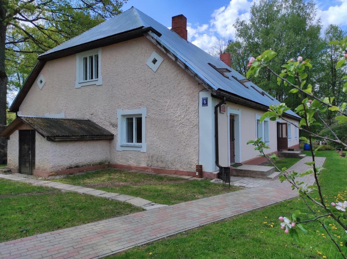 Birzites 5 Apartment Valmiera Exterior photo
